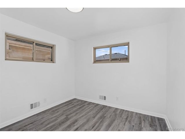 1502 E 110th Pl, Northglenn, CO 80233