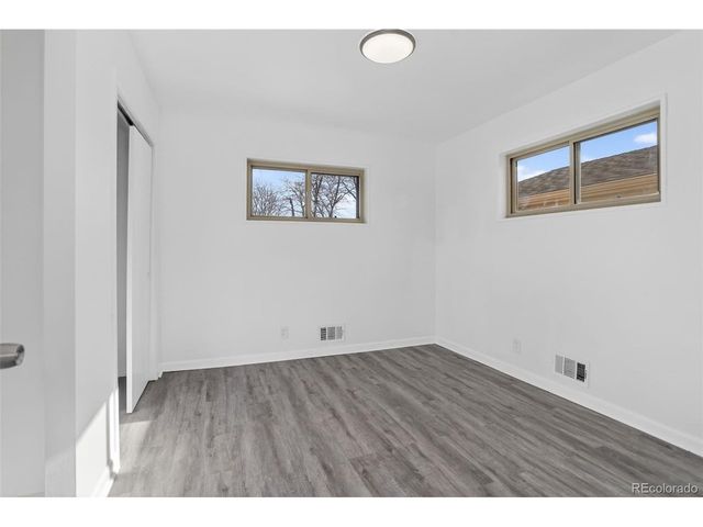 1502 E 110th Pl, Northglenn, CO 80233