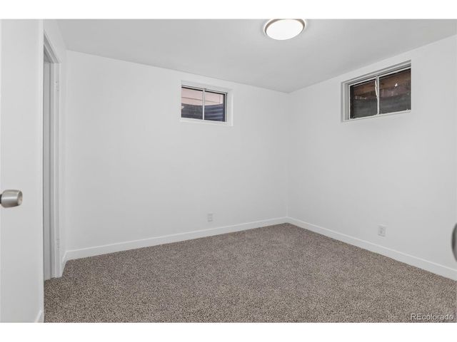 1502 E 110th Pl, Northglenn, CO 80233