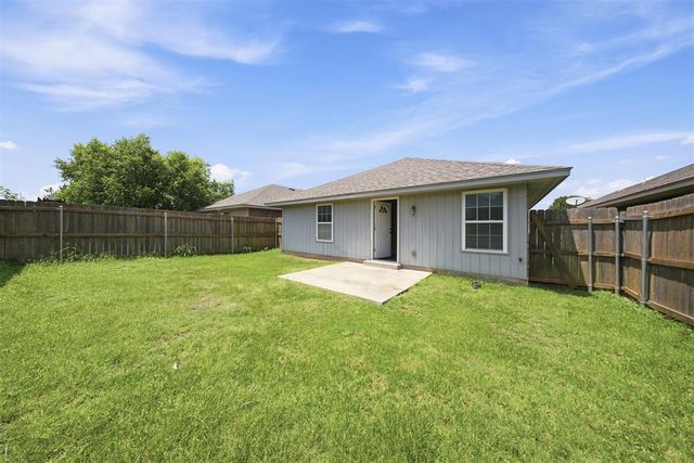 2312 NW 199th Street, Edmond, OK 73012