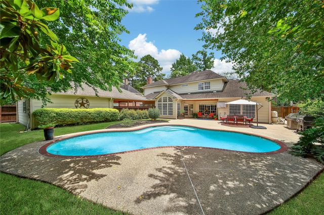 1702 Seven Maples Drive, Kingwood, TX 77345