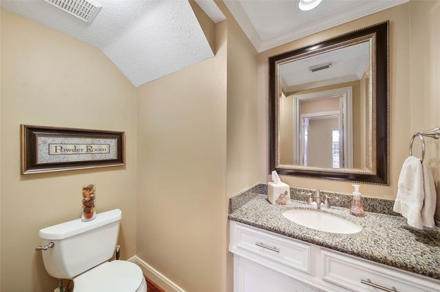 1702 Seven Maples Drive, Kingwood, TX 77345