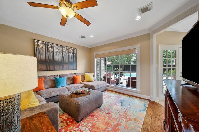1702 Seven Maples Drive, Kingwood, TX 77345