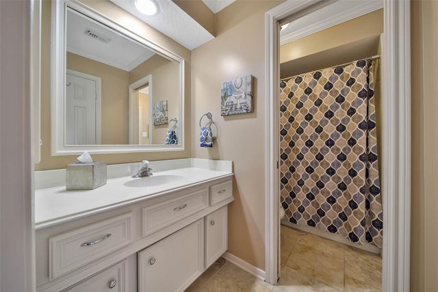1702 Seven Maples Drive, Kingwood, TX 77345
