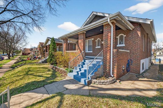 4437 S 37th Street, St Louis, MO 63116
