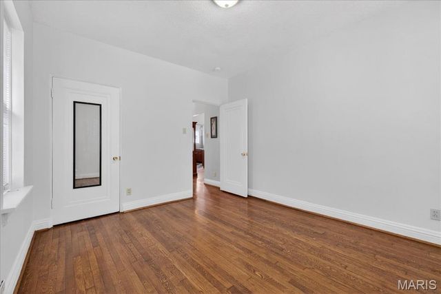 4437 S 37th Street, St Louis, MO 63116