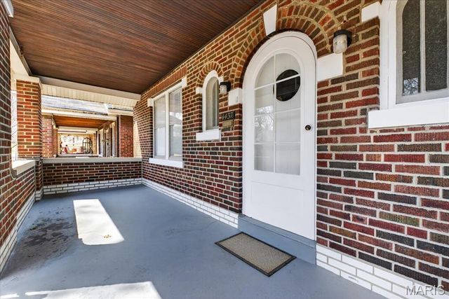 4437 S 37th Street, St Louis, MO 63116