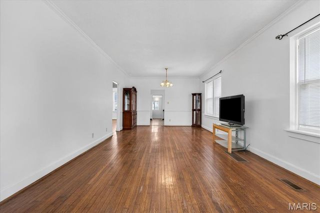 4437 S 37th Street, St Louis, MO 63116