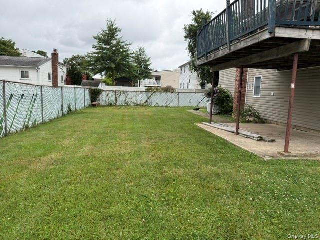 89 Lincoln Avenue, Deer Park, NY 11729
