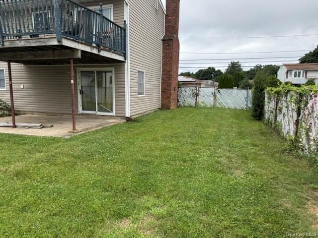 89 Lincoln Avenue, Deer Park, NY 11729