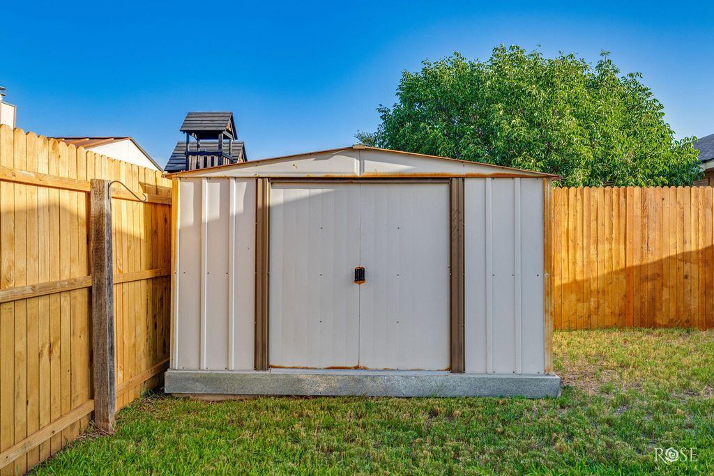 Image 27 of property listing at 1203 Wallace Lane, San Angelo, TX 76905