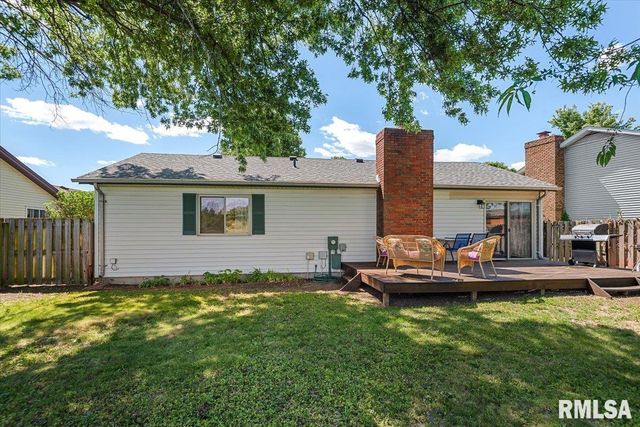 143 SPRINGBROOK Drive, Springfield, IL 62702