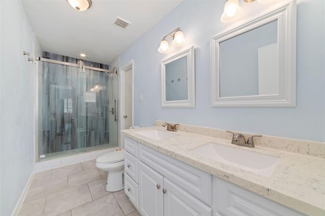 8625 Bob White Drive, Houston, TX 77074