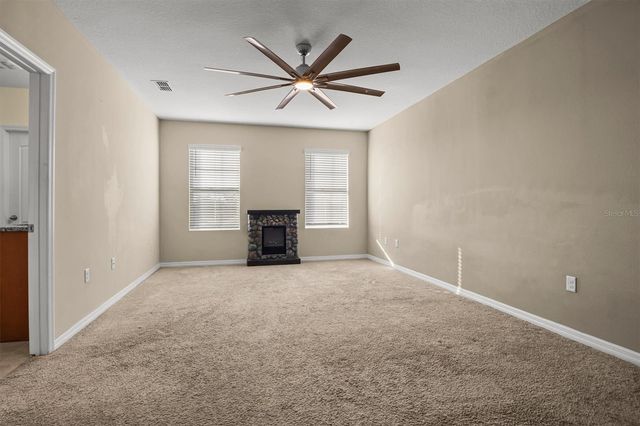 323 HARBOUR WAY, Mulberry, FL 33860