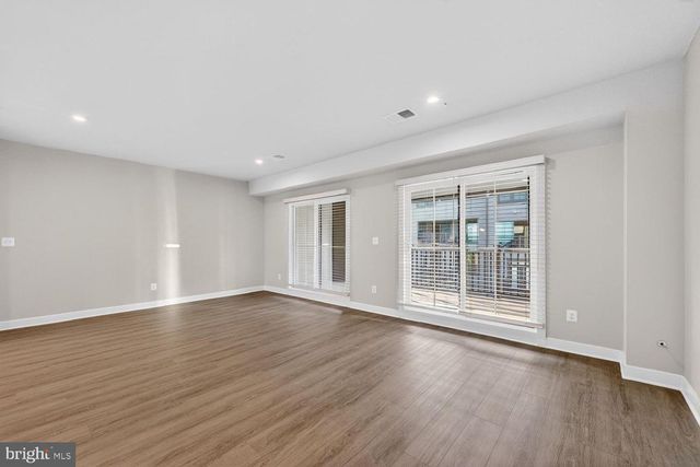 1654 KIRKMAN ST, Dumfries, VA 22026