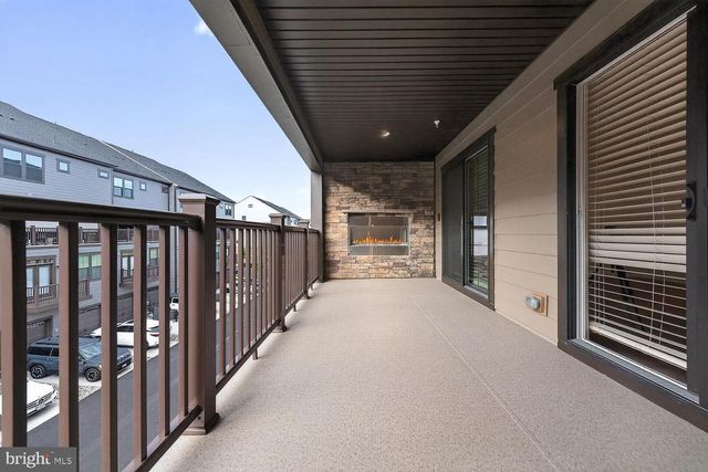 1654 KIRKMAN ST, Dumfries, VA 22026