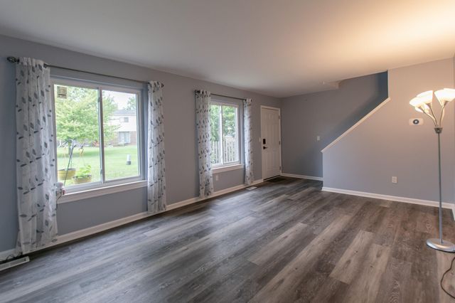 8387 Lakeview Court, Ypsilanti, MI 48198