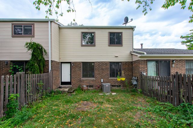 8387 Lakeview Court, Ypsilanti, MI 48198