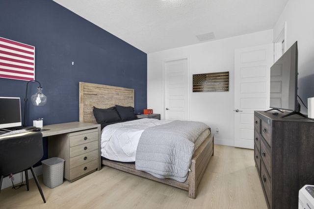 1120 Pioneer Way, Royal Palm Beach, FL 33411