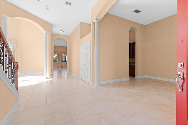 10603 CAYMAN ISLE COURT, Tampa, FL 33647