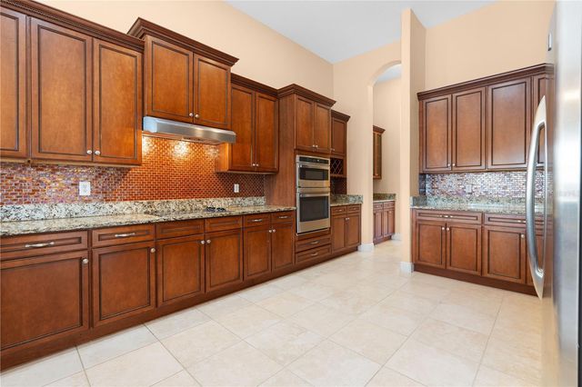 10603 CAYMAN ISLE COURT, Tampa, FL 33647