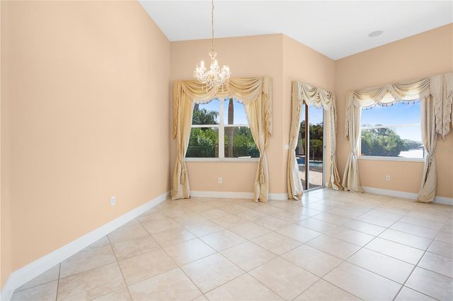 10603 CAYMAN ISLE COURT, Tampa, FL 33647