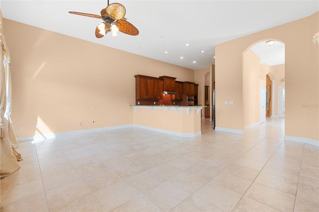 10603 CAYMAN ISLE COURT, Tampa, FL 33647