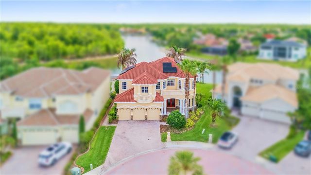 10603 CAYMAN ISLE COURT, Tampa, FL 33647