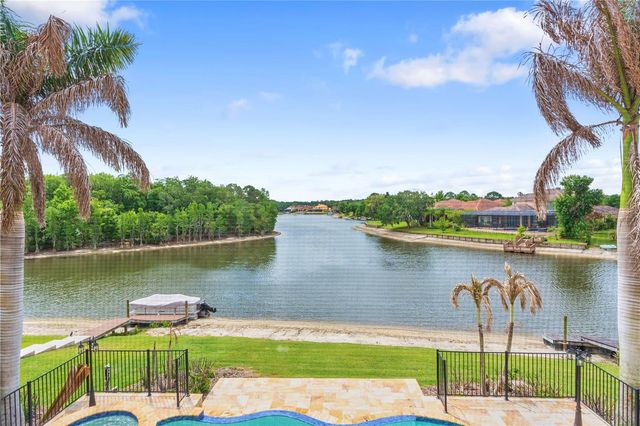 10603 CAYMAN ISLE COURT, Tampa, FL 33647