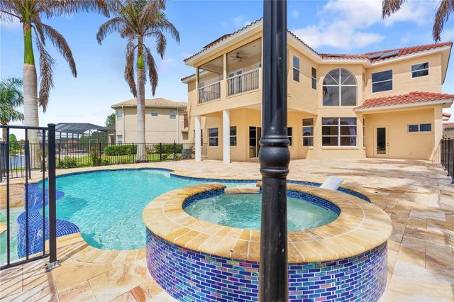 10603 CAYMAN ISLE COURT, Tampa, FL 33647