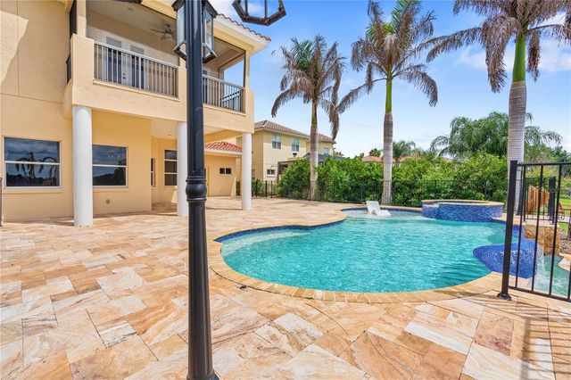 10603 CAYMAN ISLE COURT, Tampa, FL 33647