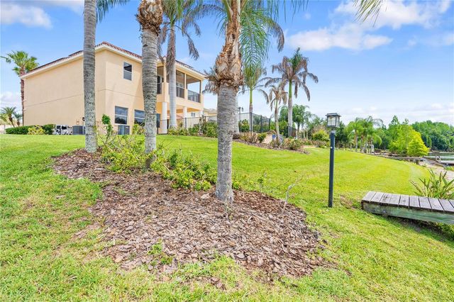 10603 CAYMAN ISLE COURT, Tampa, FL 33647