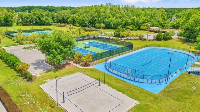 10603 CAYMAN ISLE COURT, Tampa, FL 33647