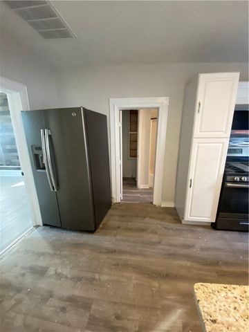 2604 Jefferson Street, Savannah, GA 31401