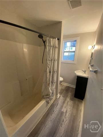 2604 Jefferson Street, Savannah, GA 31401