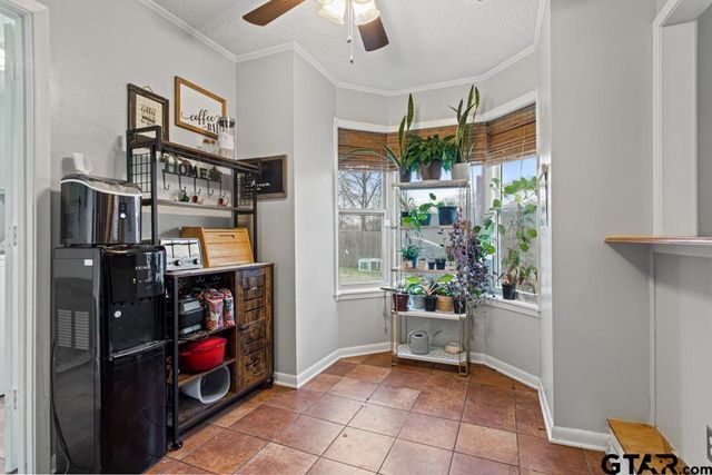 810 Corey Dr, Whitehouse, TX 75791