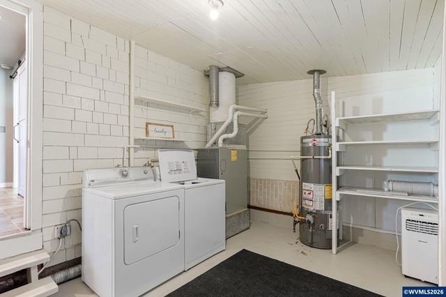 1065 22nd St NE, Salem, OR 97301