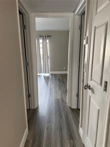 9209 TUDOR DRIVE C103, Tampa, FL 33615