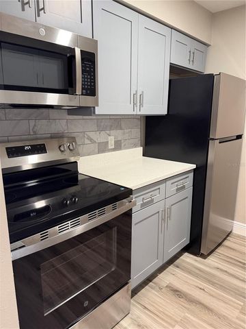 9209 TUDOR DRIVE C103, Tampa, FL 33615