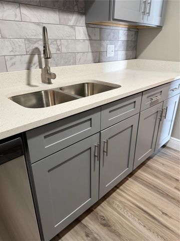 9209 TUDOR DRIVE C103, Tampa, FL 33615