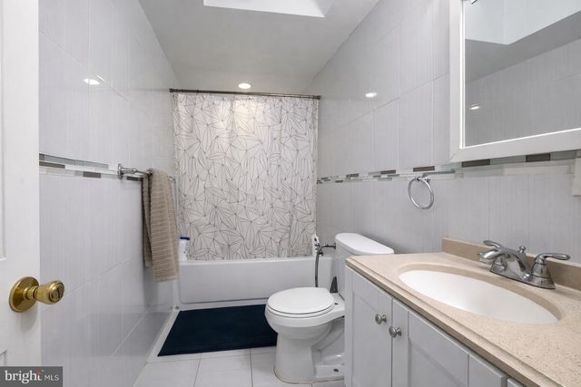 85 S HARWOOD AVE, Upper Darby, PA 19082