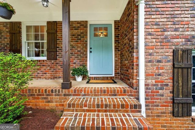 106 St James Court, Athens, GA 30606