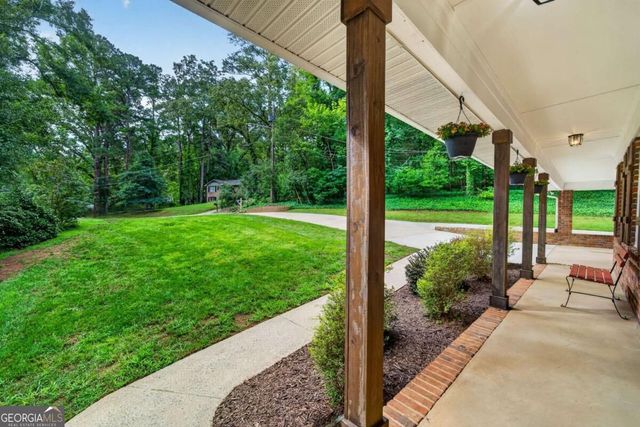 106 St James Court, Athens, GA 30606