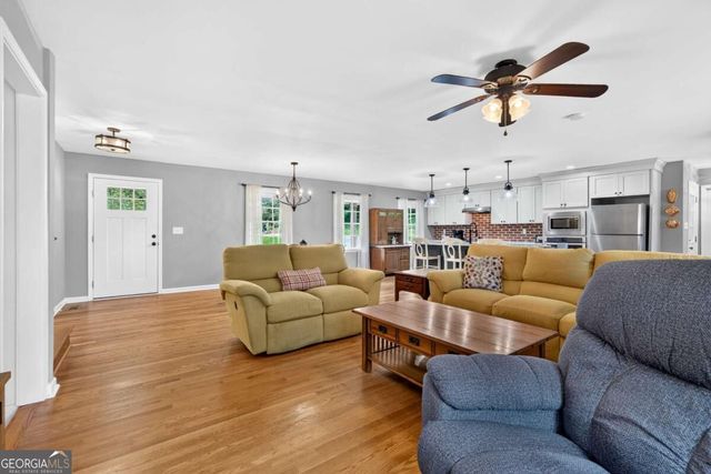 106 St James Court, Athens, GA 30606