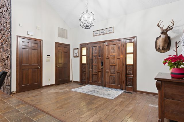 704 TEM ST, Bolivar, TN 38008