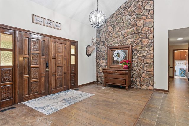 704 TEM ST, Bolivar, TN 38008