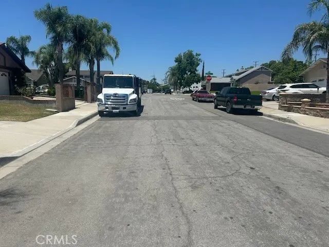 2283 Chatka, San Bernardino, CA 92410