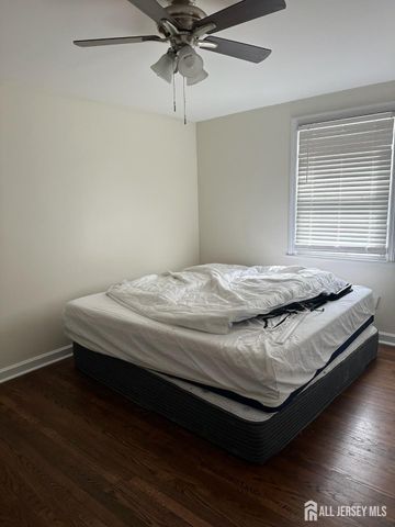 242 Grove Street, Woodbridge Proper, NJ 07095