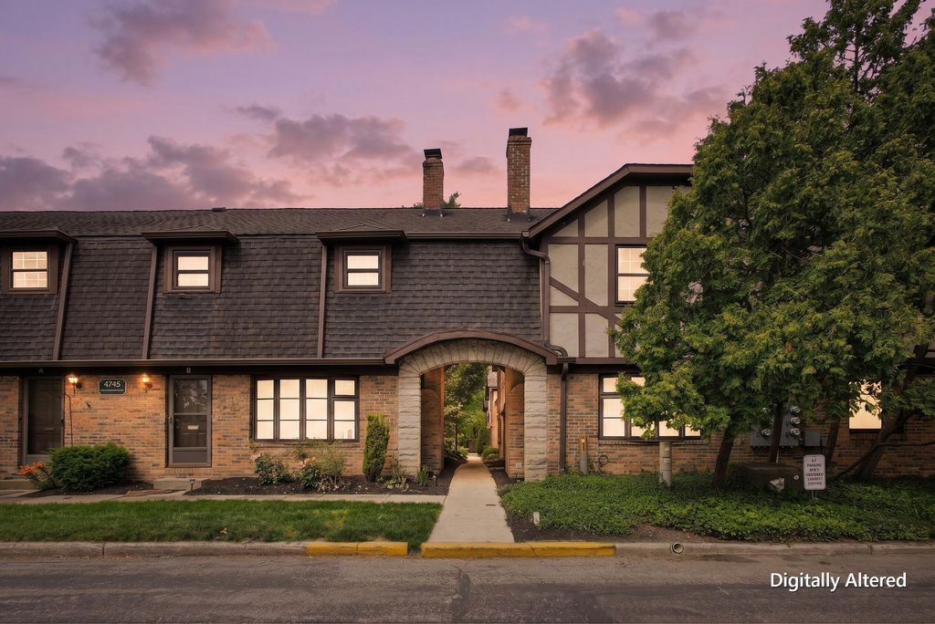 4753 Middletowne Street, -4753E, Columbus, OH 43214