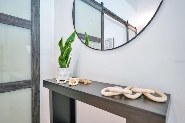 415 E 6TH AVENUE, Windermere, FL 34786